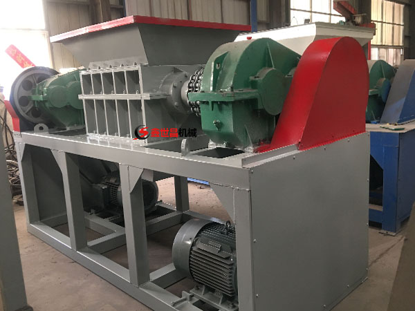 雙軸撕碎機對金屬廢鐵的處理有什么好處